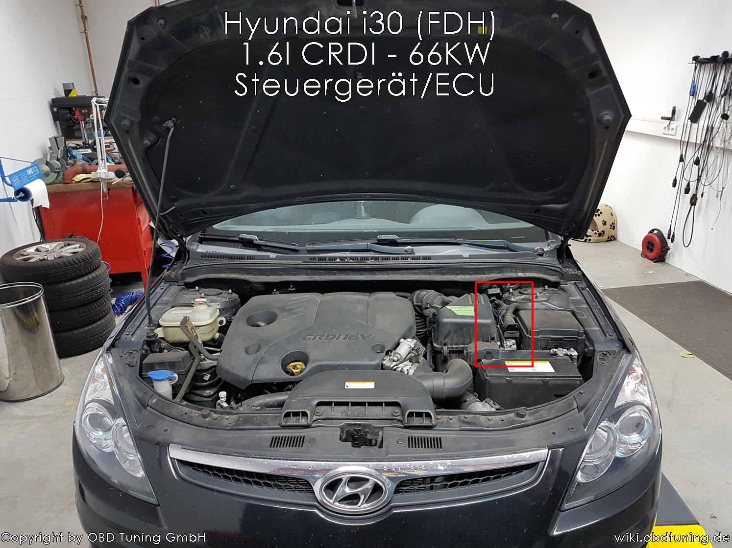 Hyundai i30 FDH ECU 01.jpg