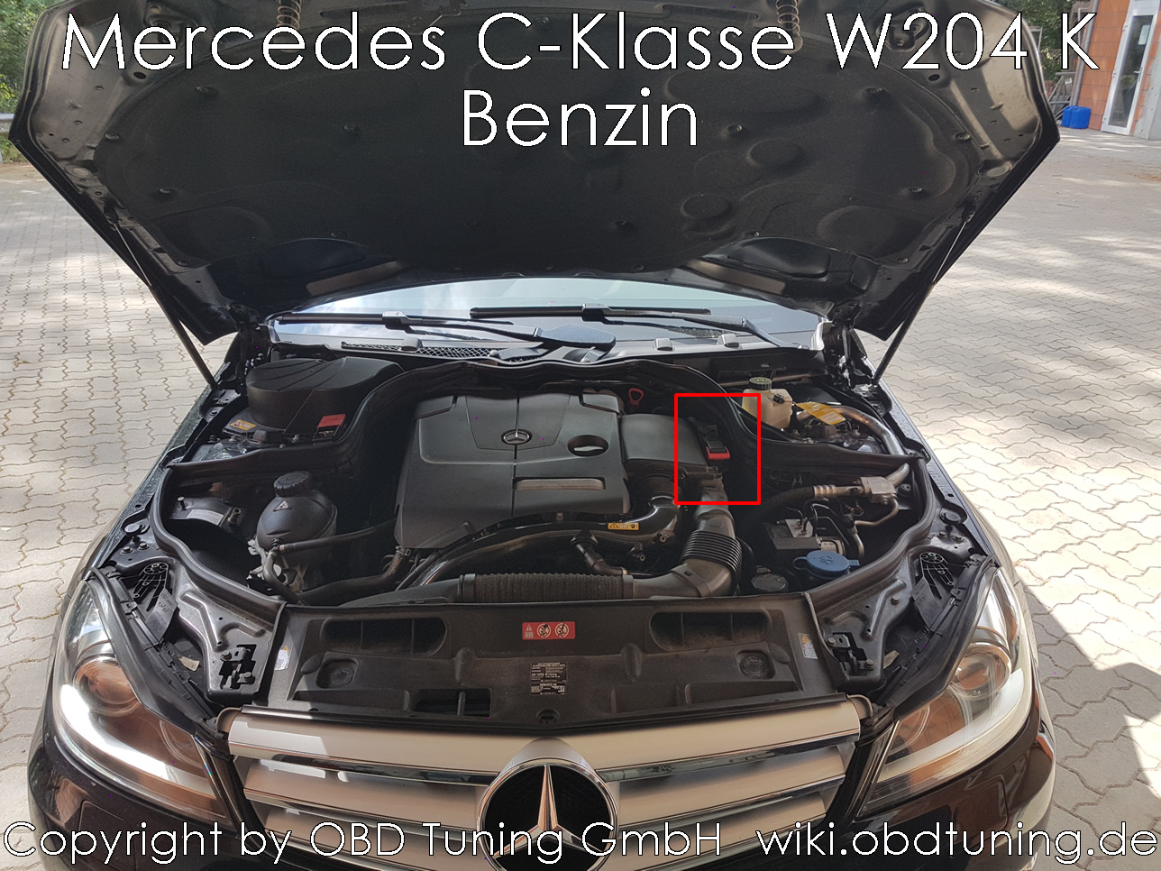 Mercedes C Klasse W204K Benzin Steuergerät 01.jpg